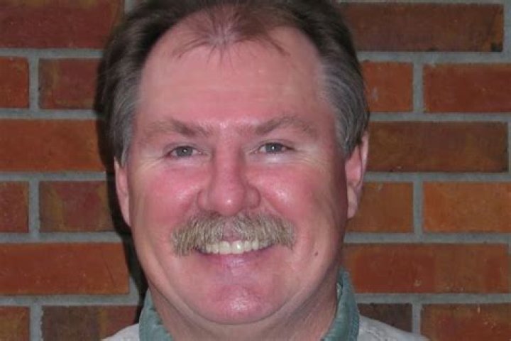 Ted Glover Height, Weight, Net Worth, Age, Birthday, Wikipedia, Who, Nationality, Biography