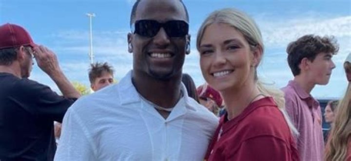 Who is Footballer Jeremy Reaves Dating? Girlfriend, Net Worth, Age, Wiki, Biography, Height, Salary, Instagram